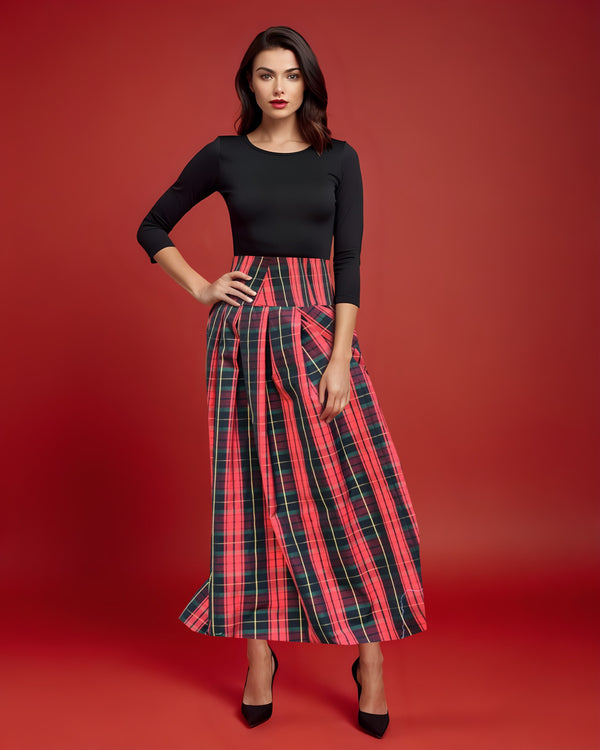 The Katharine Skirt |  Classic Tartan |