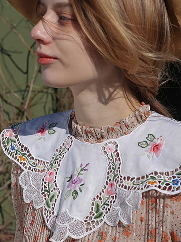 Meadow Antique French Hand-Embroidered Collar | Garden Reverie Edition